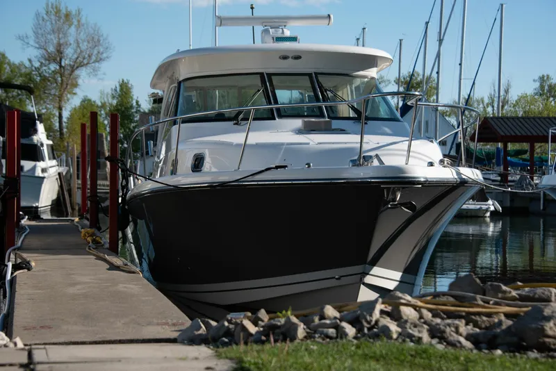 Slide: The Image of 2015 Pursuit 345 Offshore 34 - 7834345
