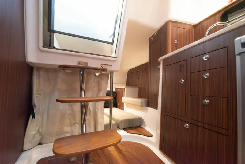 Slide: The Image of 2015 Pursuit 345 Offshore 34 - 7834378