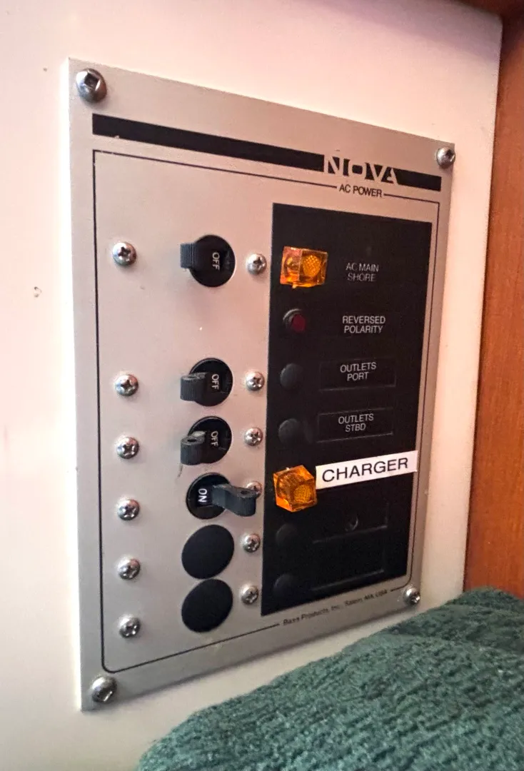 Slide: The Image of 1985 Nonsuch 30 Ultra 30 - 7834442