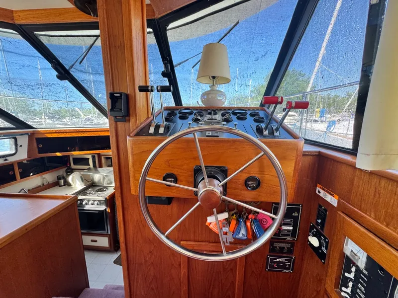 Slide: The Image of 1989 Cooper Prowler 35 - 7834484