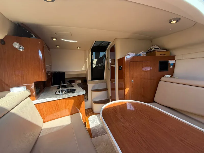 Slide: The Image of 2008 Regal 2860 Window Express 28 - 7834577