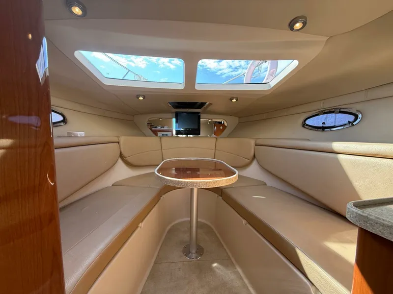 Slide: The Image of 2008 Regal 2860 Window Express 28 - 7834572