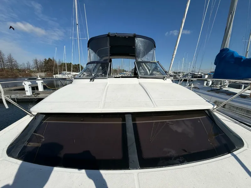 Slide: The Image of 2008 Regal 2860 Window Express 28 - 7834556