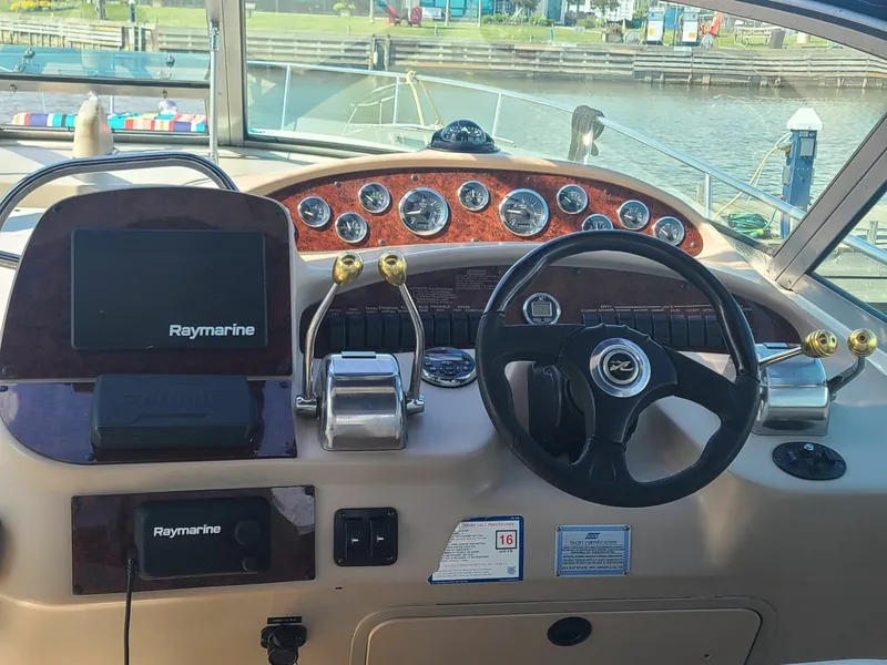 Slide: The Image of 2001 Sea Ray 340 Sundancer 34 - 7834600