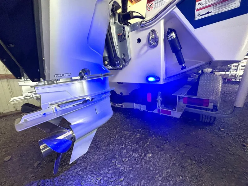 Slide: The Image of 2019 Wellcraft 302 Fisherman 30 - 7834683