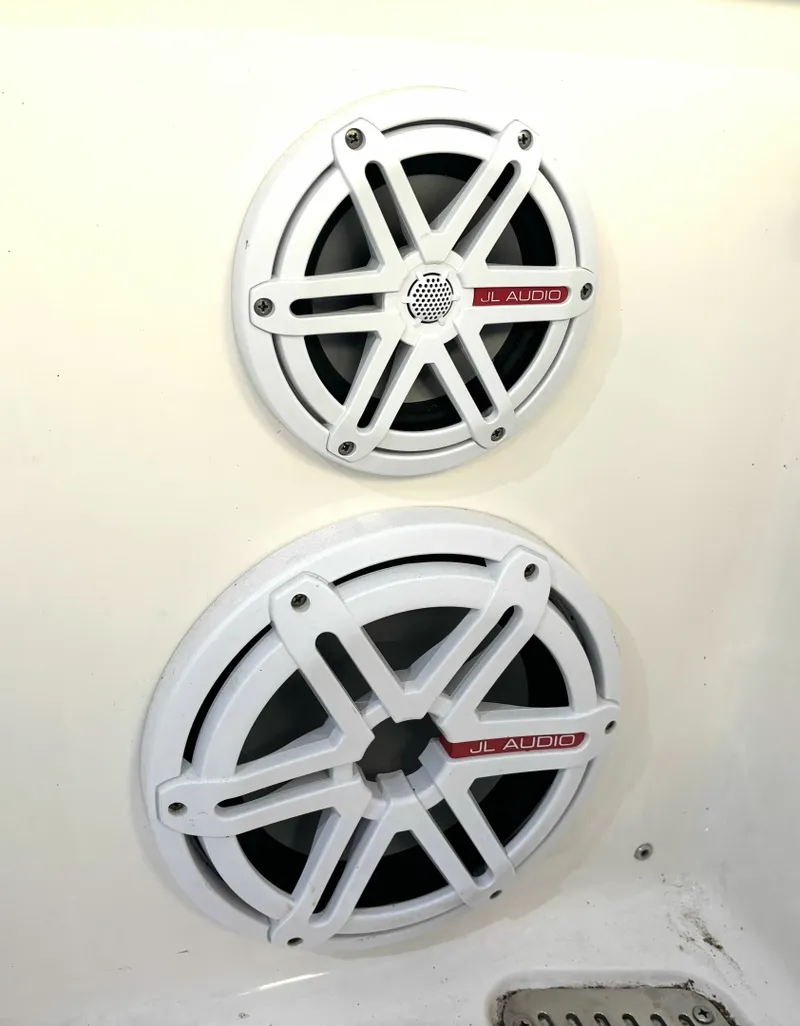 Slide: The Image of 2019 Wellcraft 302 Fisherman 30 - 7834716