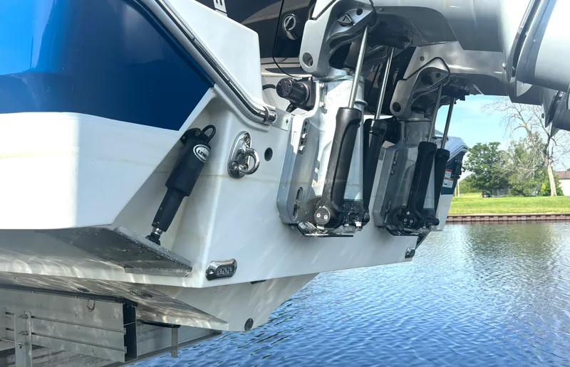 Slide: The Image of 2019 Wellcraft 302 Fisherman 30 - 7834680