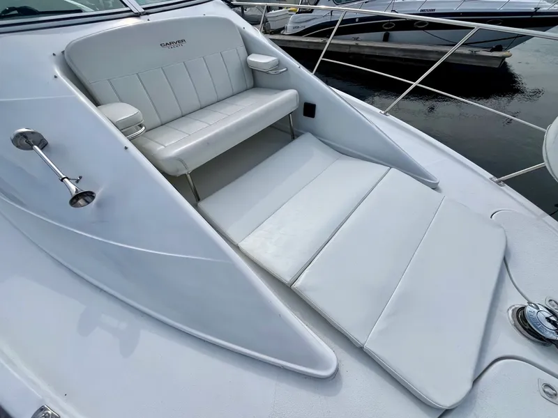 Slide: The Image of 1999 Carver 350 Mariner 35 - 7834746