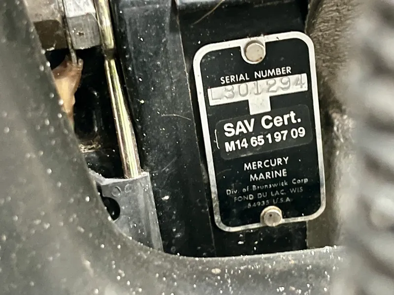 Slide: The Image of 1999 Carver 350 Mariner 35 - 7834835