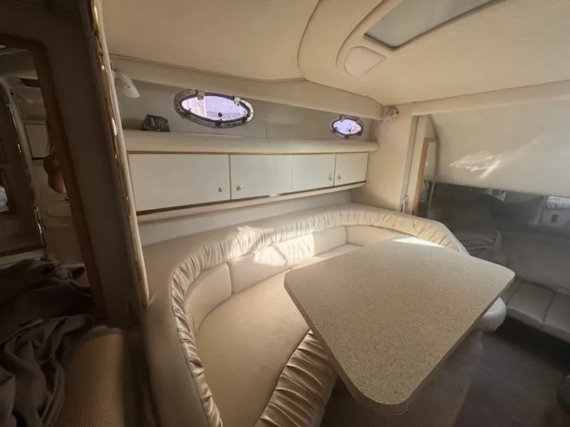 Slide: The Image of 1997 Sea Ray 330 Sundancer 33 - 7834852