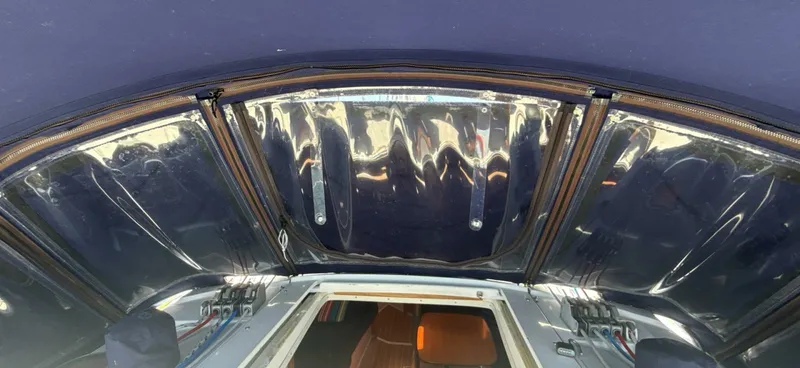 Slide: The Image of 2005 Catalina MK II 34 - 7834974