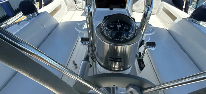 Slide: The Image of 2005 Catalina MK II 34 - 7834955