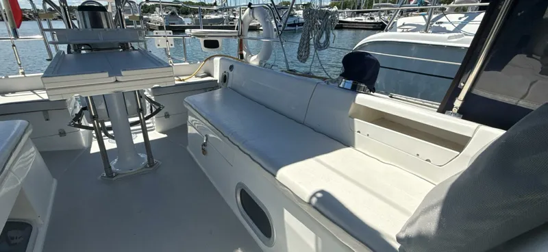 Slide: The Image of 2005 Catalina MK II 34 - 7834971