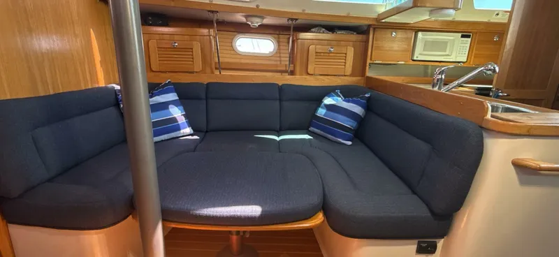 Slide: The Image of 2005 Catalina MK II 34 - 7835000