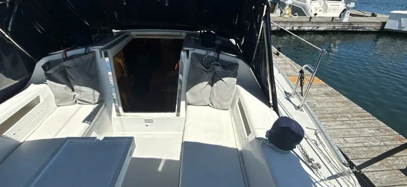 Slide: The Image of 2005 Catalina MK II 34 - 7834964