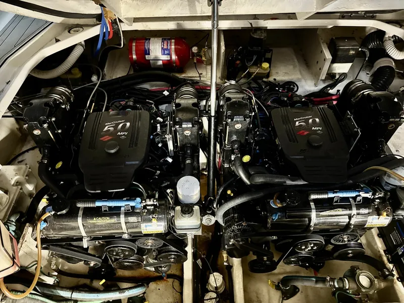 Slide: The Image of 2007 Sea Ray 290 Sundancer 29 - 7835061