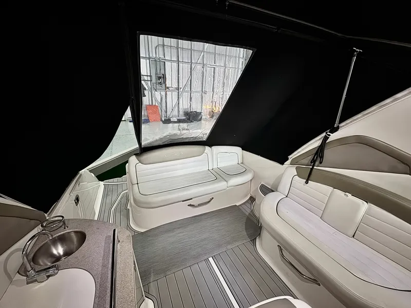 Slide: The Image of 2007 Sea Ray 290 Sundancer 29 - 7835045