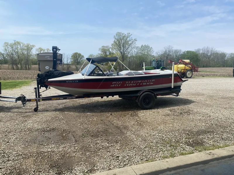 Slide: The Image of 1991 Correct Craft Ski Nautique 196 19 - 7835199