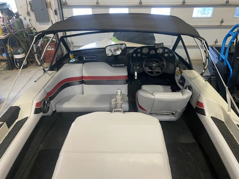 Slide: The Image of 1991 Correct Craft Ski Nautique 196 19 - 7835205