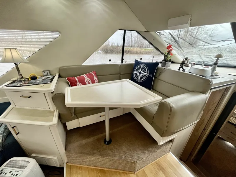 Slide: The Image of 1996 Bayliner 3988 39 - 7835261