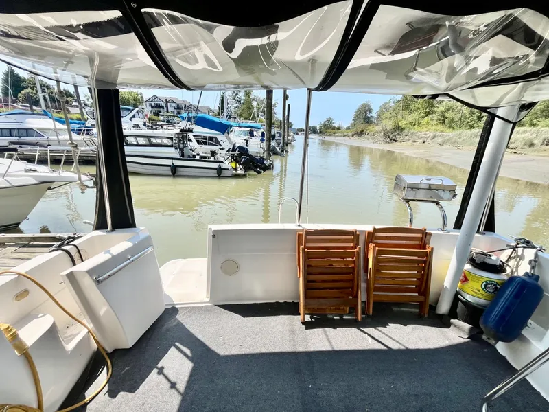 Slide: The Image of 1996 Bayliner 3988 39 - 7835246