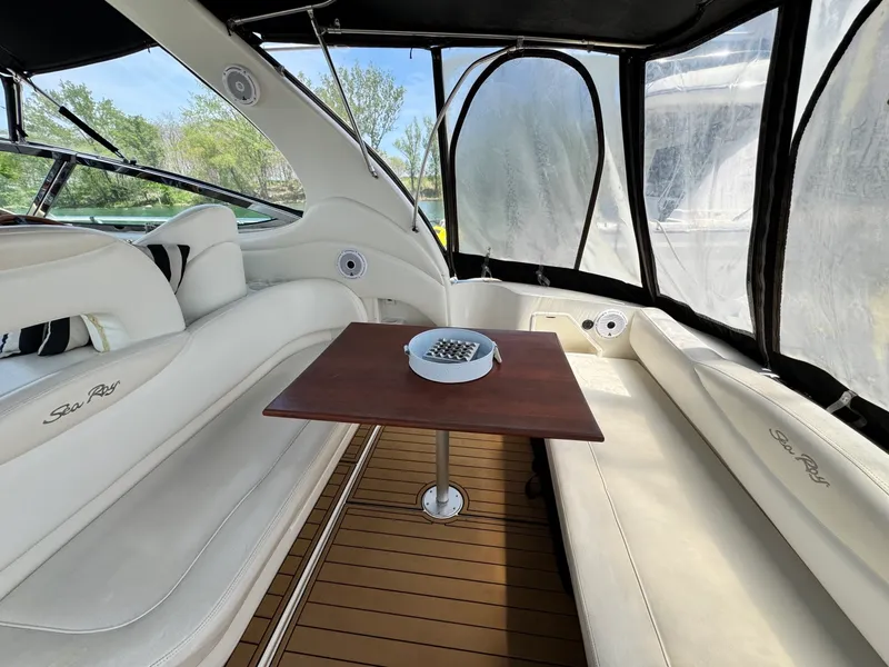 Slide: The Image of 2003 Sea Ray 360 Sundancer 36 - 7835450