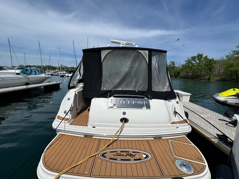 Slide: The Image of 2003 Sea Ray 360 Sundancer 36 - 7835446