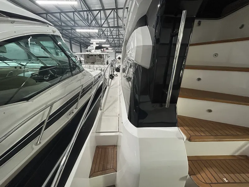 Slide: The Image of 2018 Galeon 560 Sky 56 - 7835503
