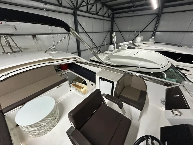 Slide: The Image of 2018 Galeon 560 Sky 56 - 7835612