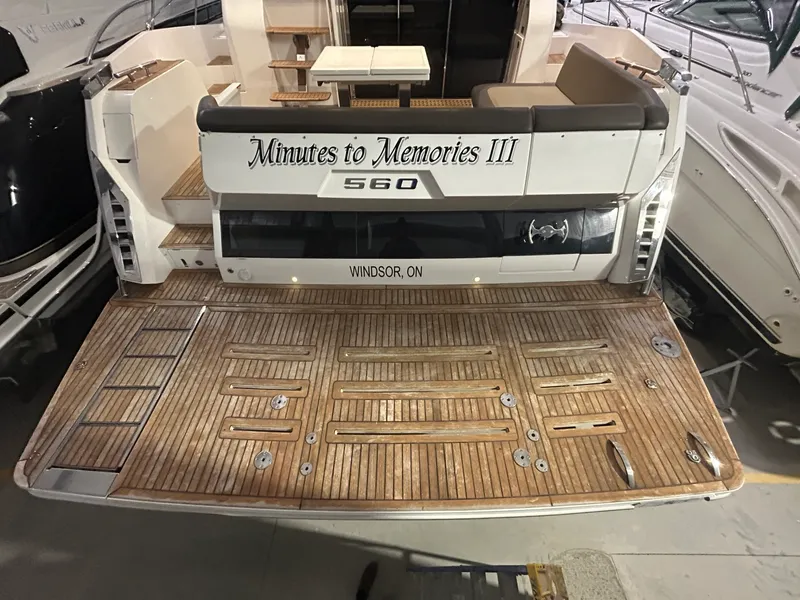 Slide: The Image of 2018 Galeon 560 Sky 56 - 7835528
