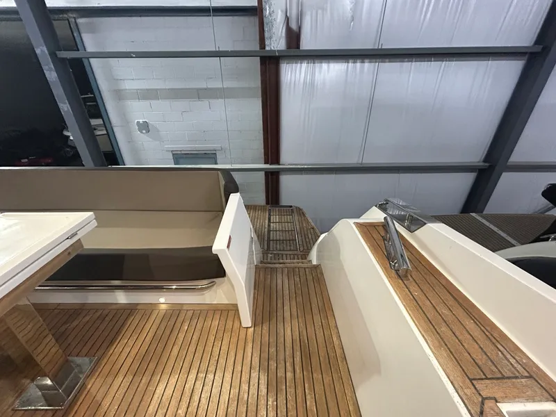 Slide: The Image of 2018 Galeon 560 Sky 56 - 7835537