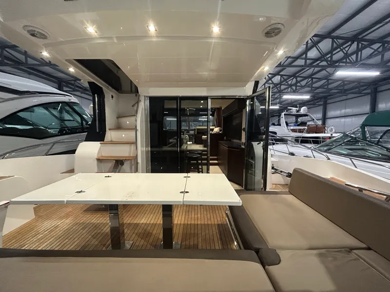Slide: The Image of 2018 Galeon 560 Sky 56 - 7835544