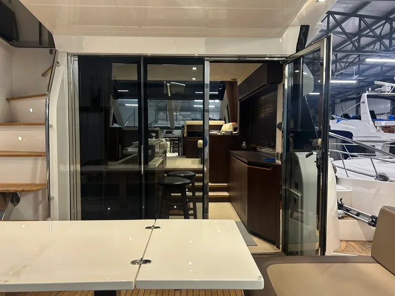 Slide: The Image of 2018 Galeon 560 Sky 56 - 7835543