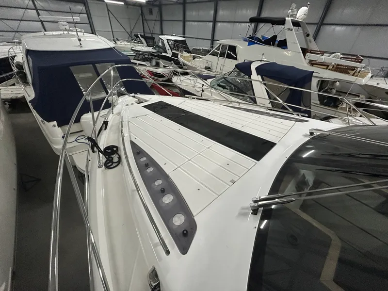 Slide: The Image of 2018 Galeon 560 Sky 56 - 7835510