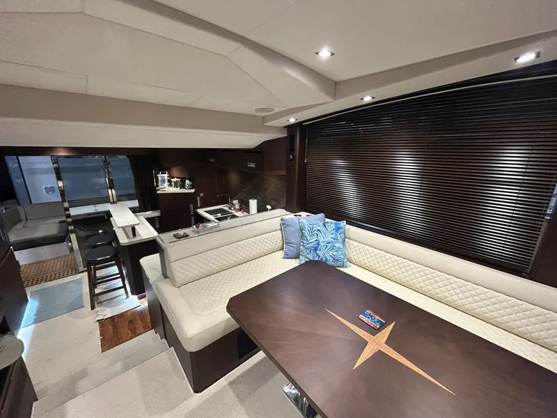 Slide: The Image of 2018 Galeon 560 Sky 56 - 7835562