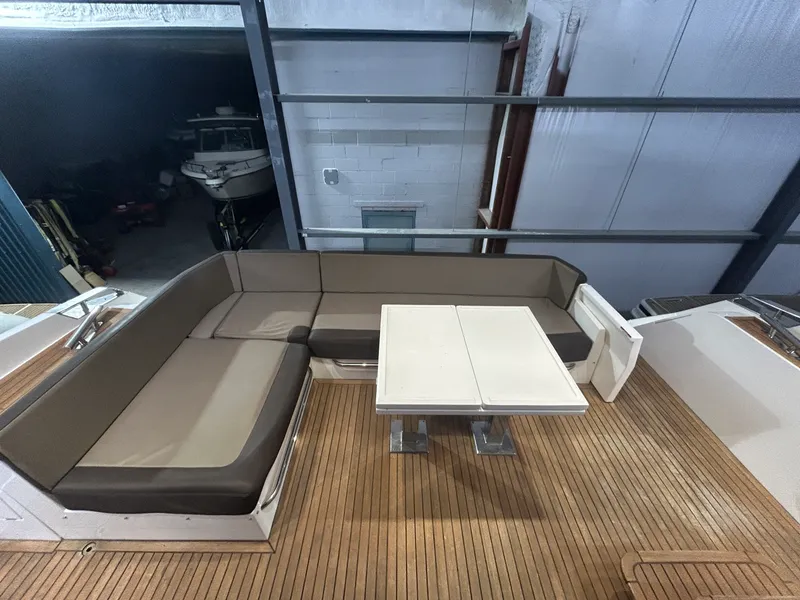Slide: The Image of 2018 Galeon 560 Sky 56 - 7835538