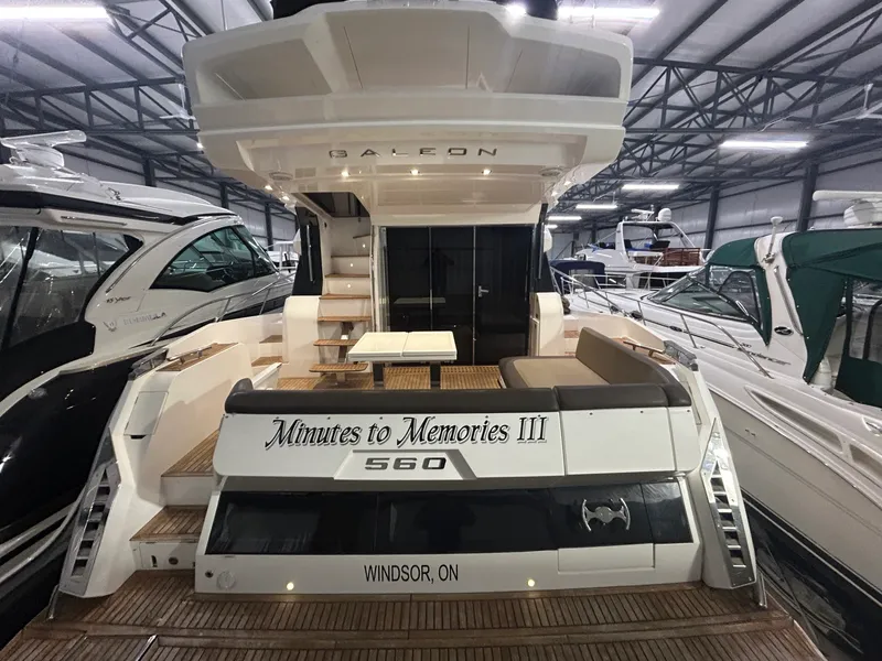 Slide: The Image of 2018 Galeon 560 Sky 56 - 7835527