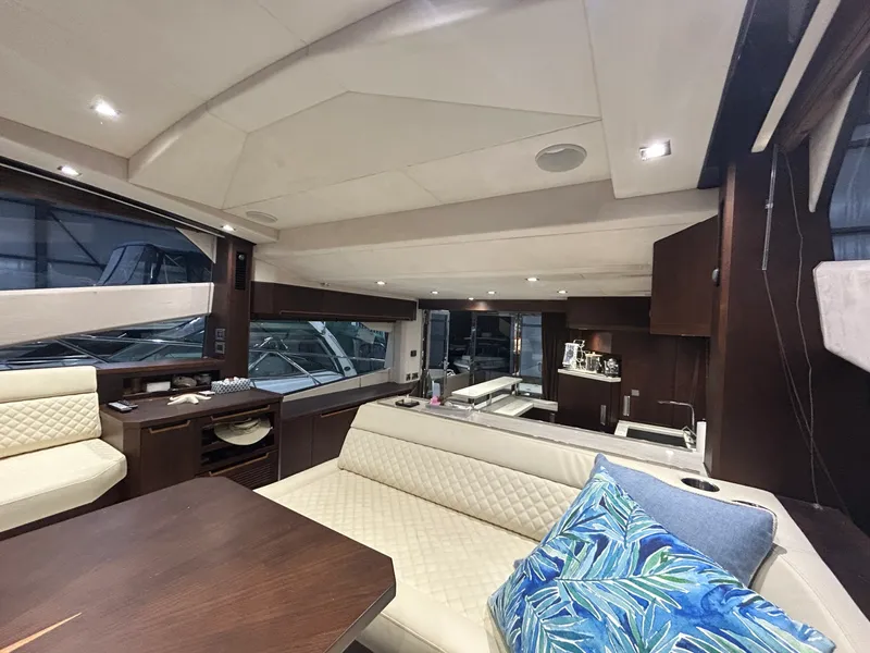 Slide: The Image of 2018 Galeon 560 Sky 56 - 7835571