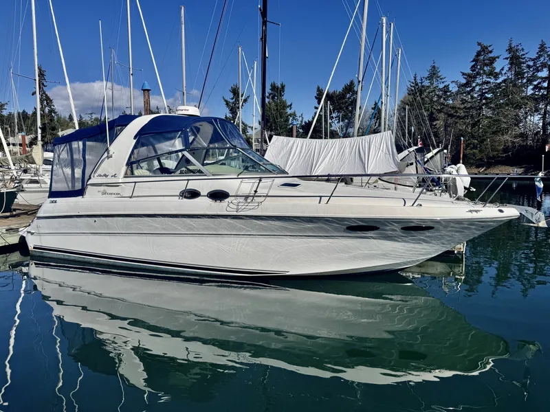 The Image of 2000 Sea Ray 310 31 - 7835666
