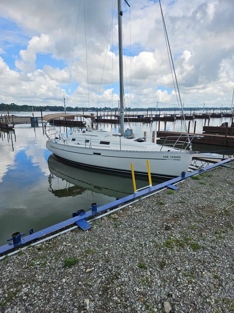 The Image of 2003 Beneteau 311 31 - 7835726