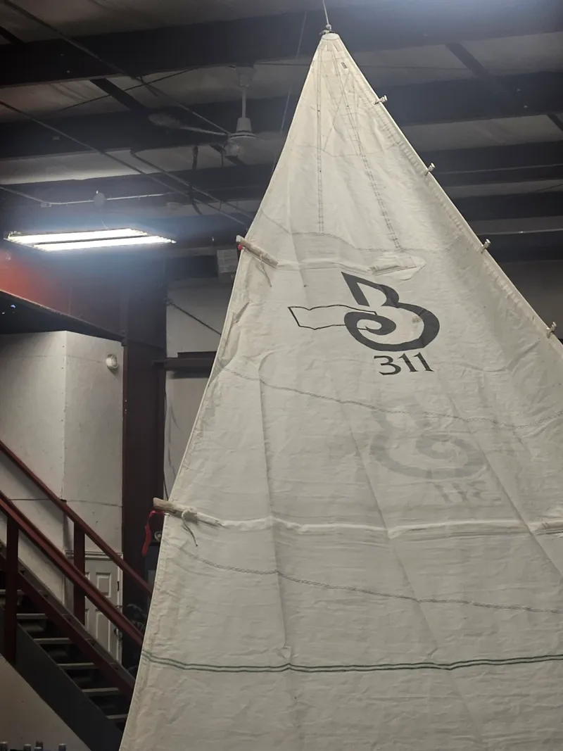 Slide: The Image of 2003 Beneteau 311 31 - 7835761
