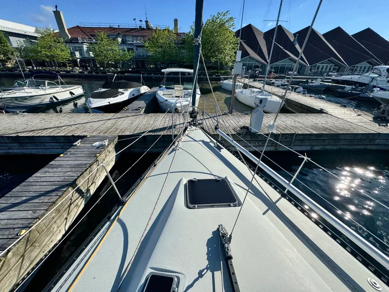 Slide: The Image of 1987 C&C 38 MKIII 38 - 7835773
