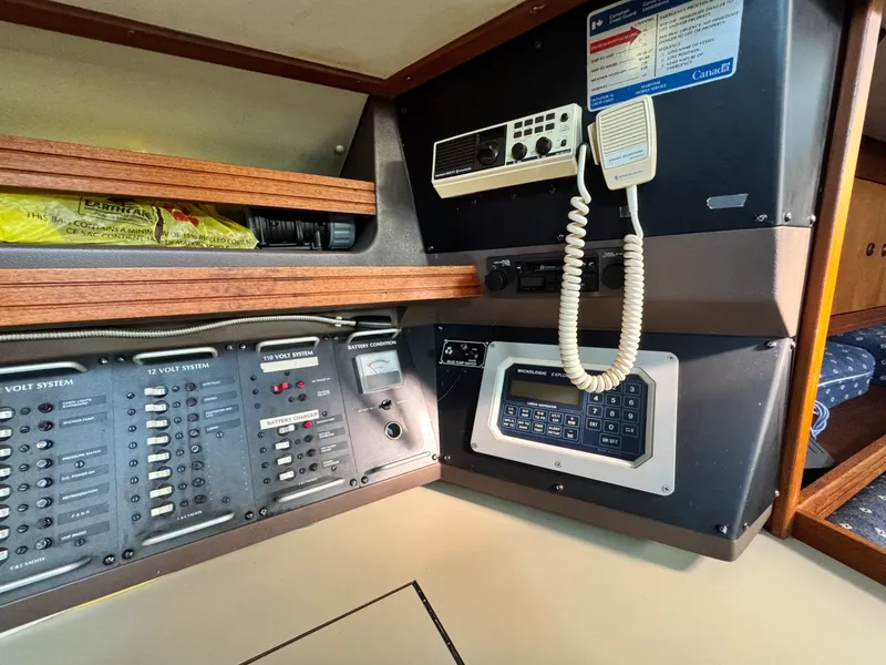 Slide: The Image of 1987 C&C 38 MKIII 38 - 7835784
