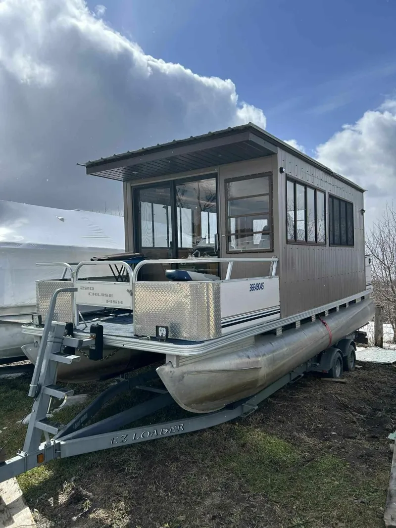 Slide: The Image of 2019 Cruise Fish 220 22 - 7835899