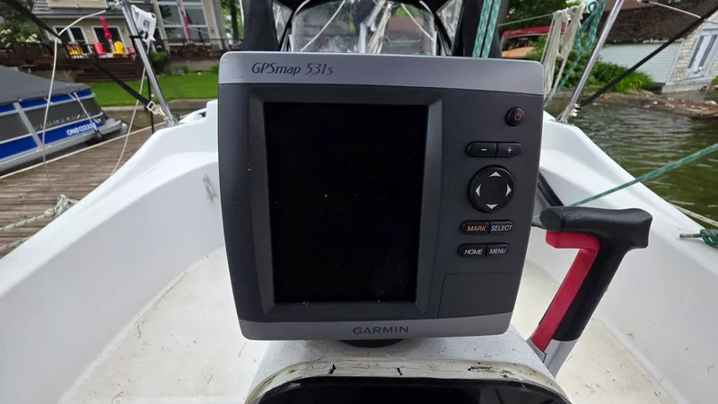 Slide: The Image of 2007 MacGregor 26M 26 - 7835978