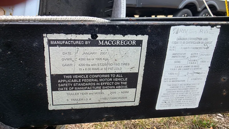 Slide: The Image of 2007 MacGregor 26M 26 - 7835955