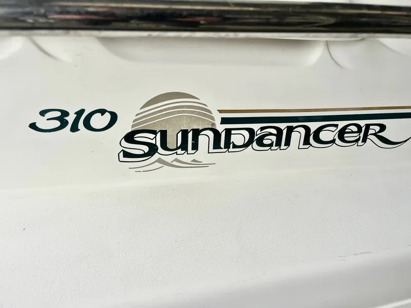 Slide: The Image of 1999 Sea Ray 310 Sundancer 31 - 7836009