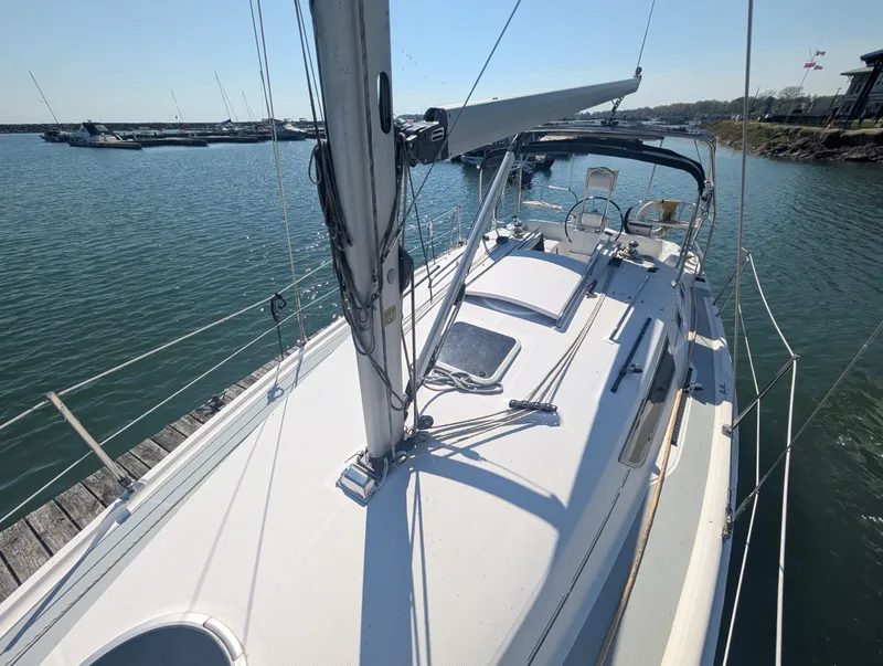 Slide: The Image of 2006 Hunter 31 31 - 7836101