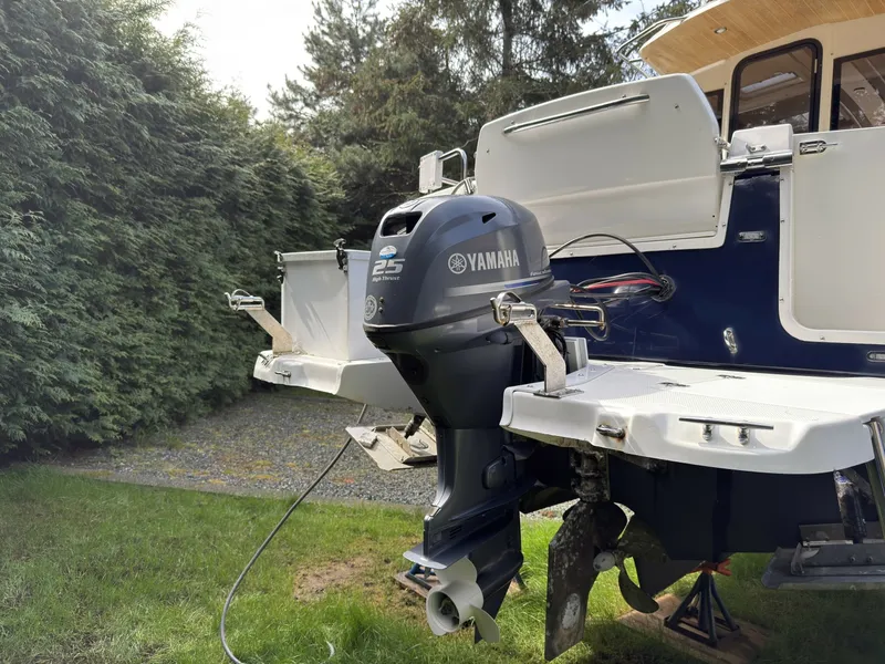 Slide: The Image of 2015 Cutwater C-28 28 - 7836265