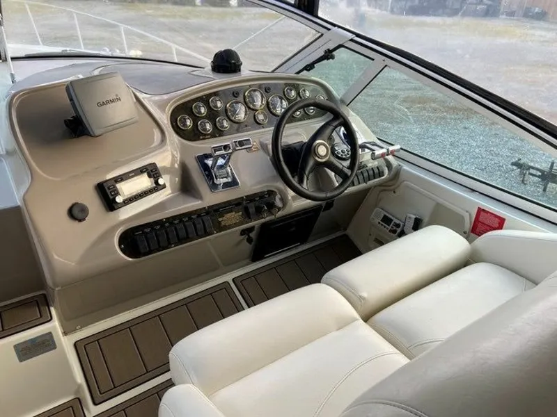 Slide: The Image of 2002 Cruisers Yachts 3672 40 - 7836296